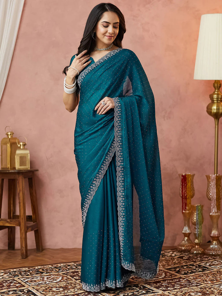 Diamond-Adorned Fendy Saree with Pyramids Border & Weavy Design Teal
